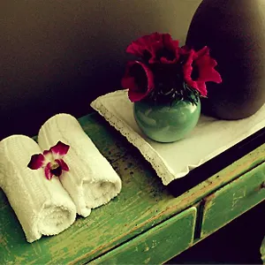 Maison Indochine Bed & Breakfast